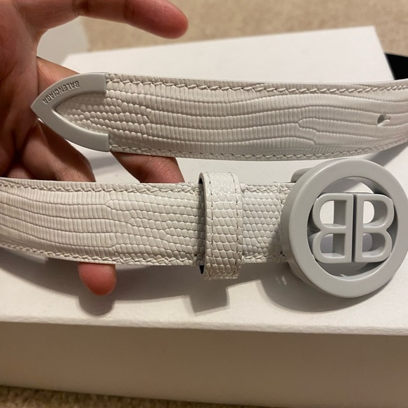 Balenciaga belt, white, lizard embossed. - Picture 3 of 4